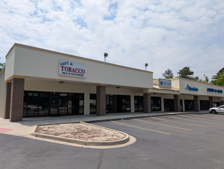 More Photos Of 1407 W Hill Ave, Valdosta Storefront For Lease