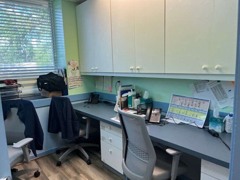 More Photos Of 1451 Belle Haven Rd, Alexandria Medical For Sale