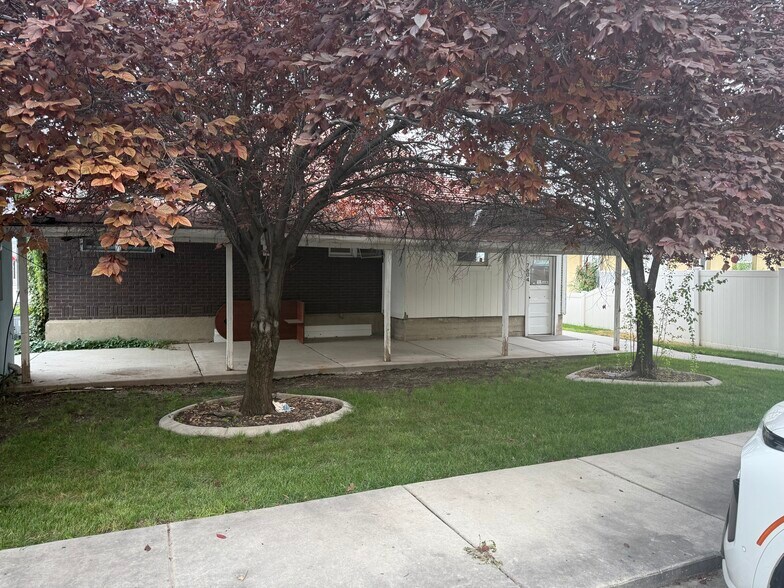 More Photos Of 7604 S Redwood Rd, West Jordan Office For Sale