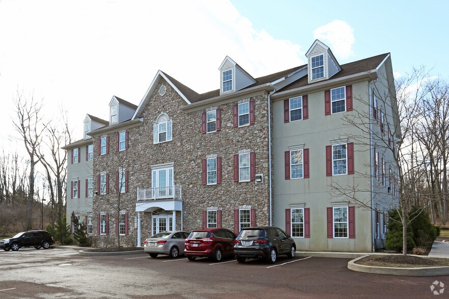 More Photos Of 3254 Ridge Pike, Limerick Loft Creative Space For Lease