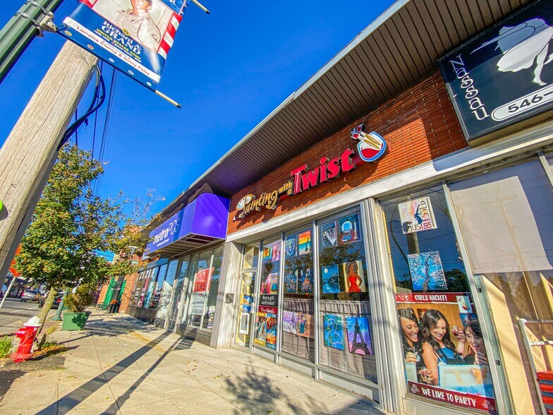 More Photos Of 851 Merrick Rd, Baldwin Storefront For Sale