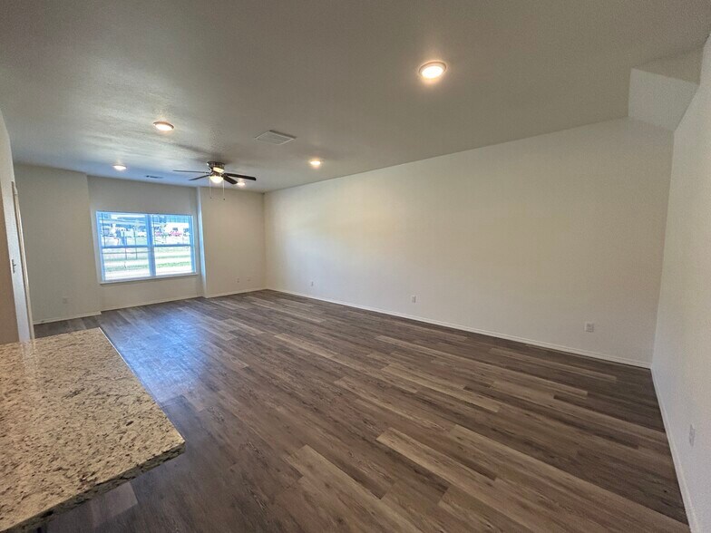 More Photos Of 803 S Rupple Rd, Fayetteville Apartments For Sale