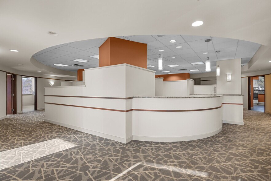 More Photos Of 667 Welsh Rd, Huntingdon Valley Loft Creative Space For Lease