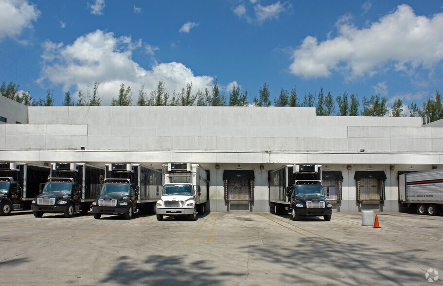 More Photos Of 1500 NW 95th Ave, Miami Warehouse For Lease