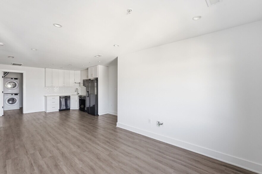 More Photos Of 1122 Bladensburg Rd NE, Washington Apartments For Sale