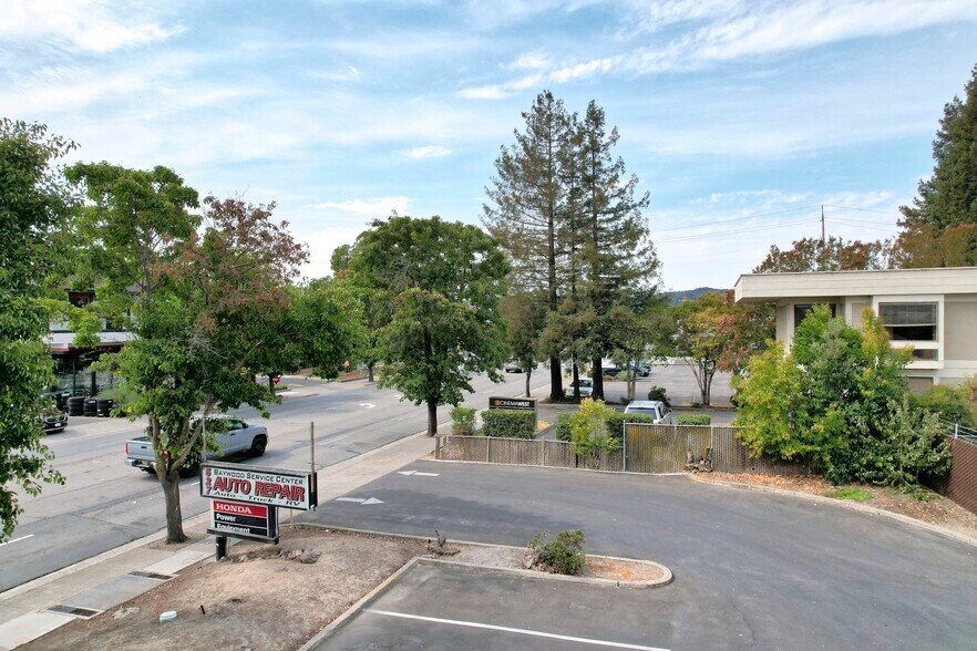 More Photos Of 527 E Washington St, Petaluma Auto Repair For Sale