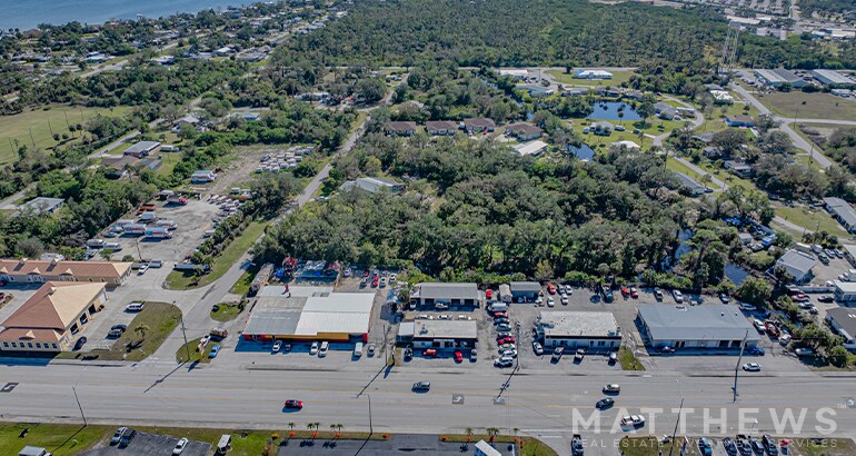 More Photos Of 23309 Harbor View Rd, Port Charlotte Auto Repair For Sale