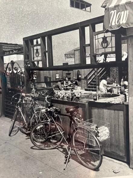 More Photos Of 26 Washington Blvd, Marina Del Rey General Retail For Lease