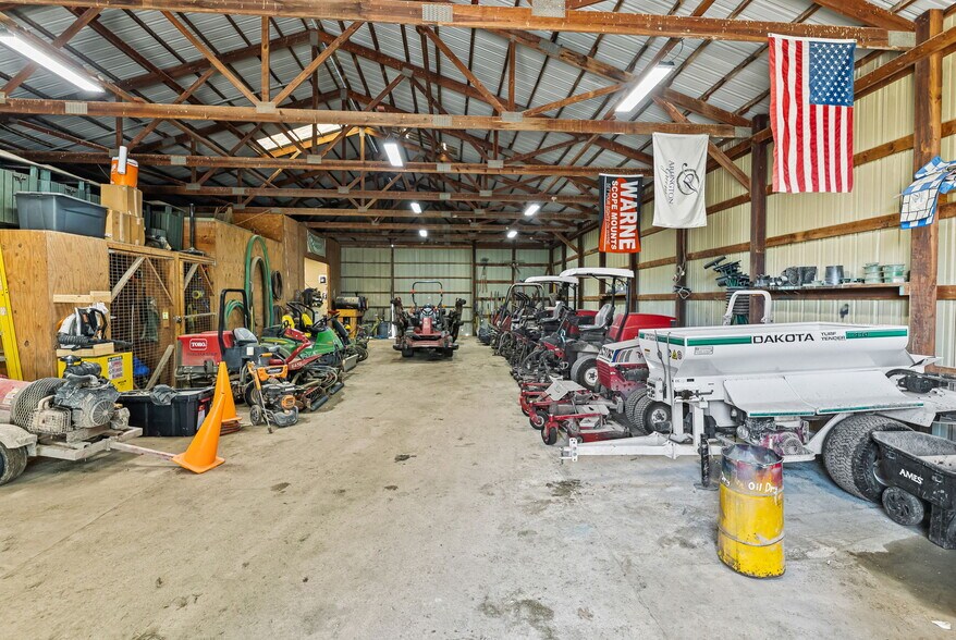 More Photos Of 200 Arlington Dr, Granite City Golf Course Driving Range For Sale