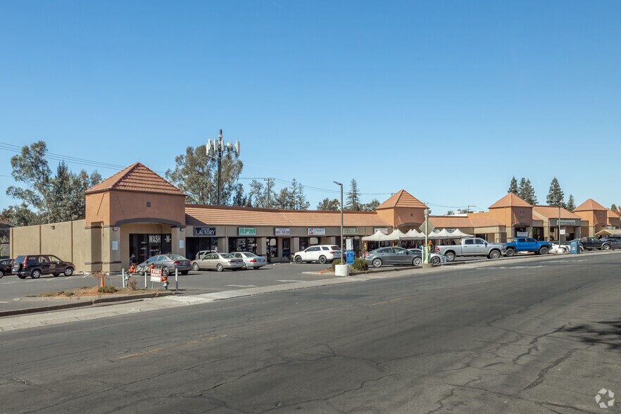 More Photos Of 5485-5495 Carlson Dr, Sacramento Unknown For Lease