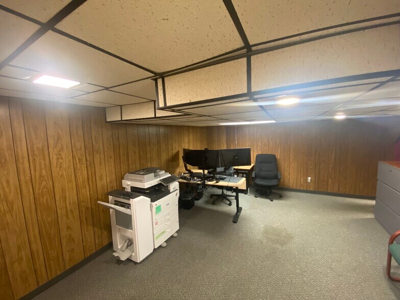 More Photos Of 6133 Aurelius Rd, Lansing Industrial For Sale