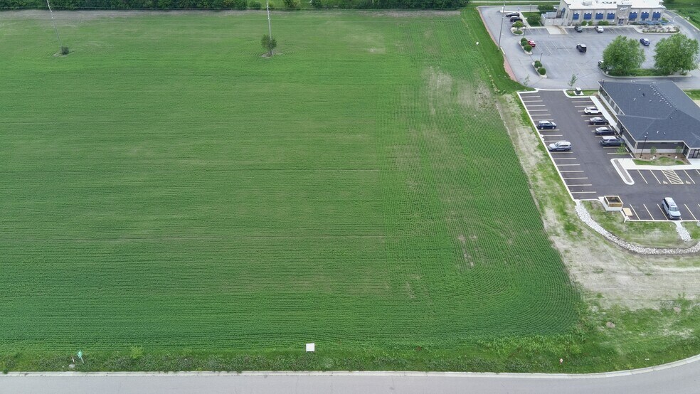More Photos Of 623 Midland Rd, Janesville Land For Sale