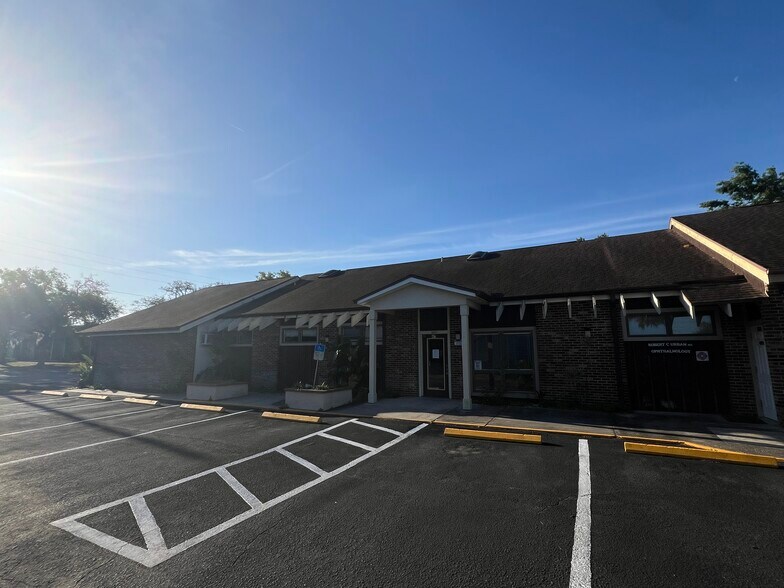 More Photos Of 5427 Water St, New Port Richey Medical For Sale