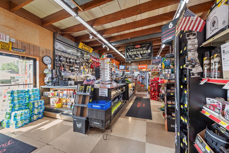 More Photos Of 61 Vine St, Gallipolis Storefront For Sale