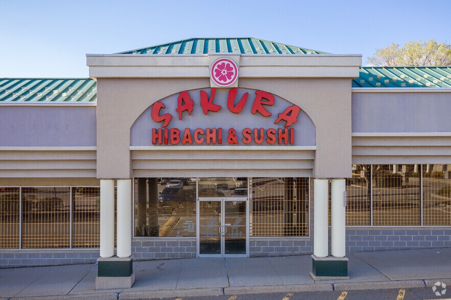 More Photos Of 115-117 Franklin Tpke, Mahwah Unknown For Lease