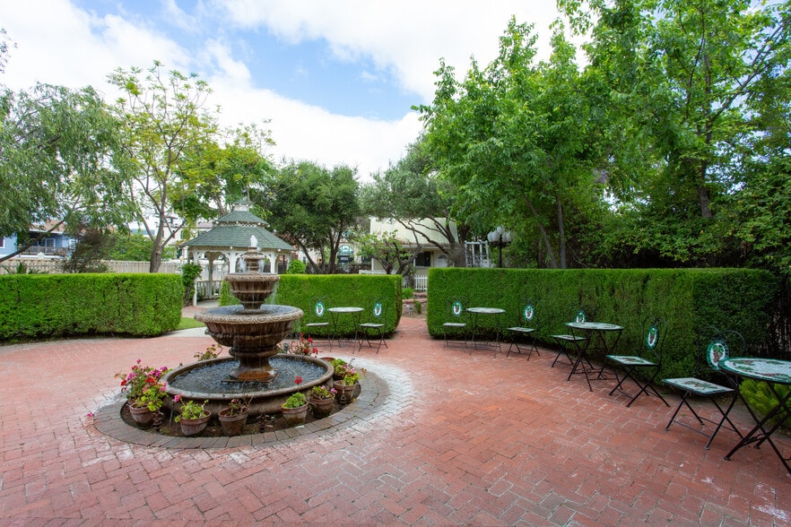 More Photos Of 41955 Main St, Temecula Freestanding For Sale