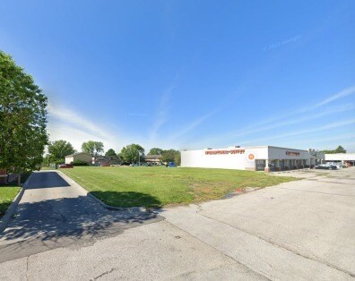 More Photos Of 4831-4875 L St, Omaha Unknown For Lease