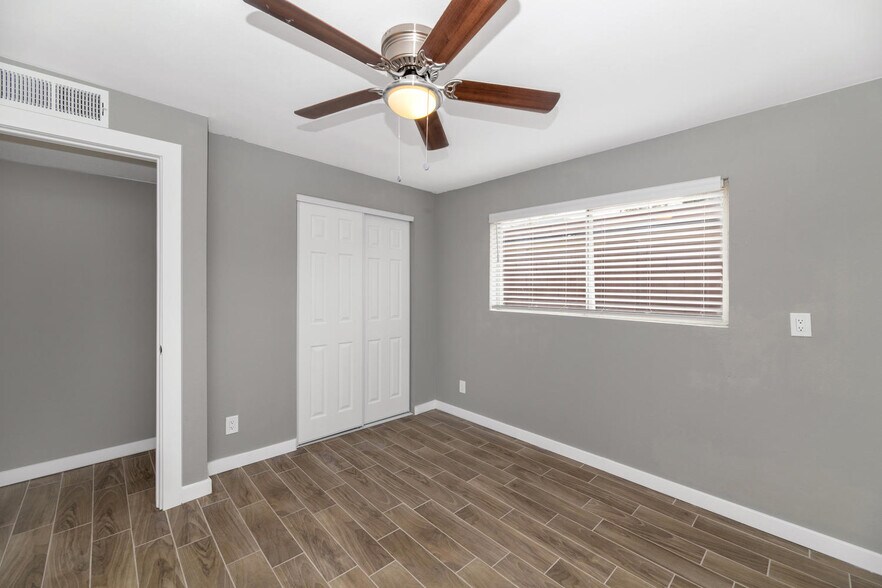 More Photos Of 1747 E Virginia Ave, Phoenix Apartments For Sale