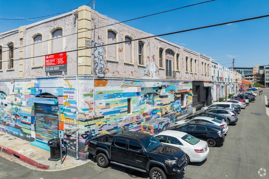 Primary Photo Of 1101-1135 E 5th St, Los Angeles Warehouse For Lease