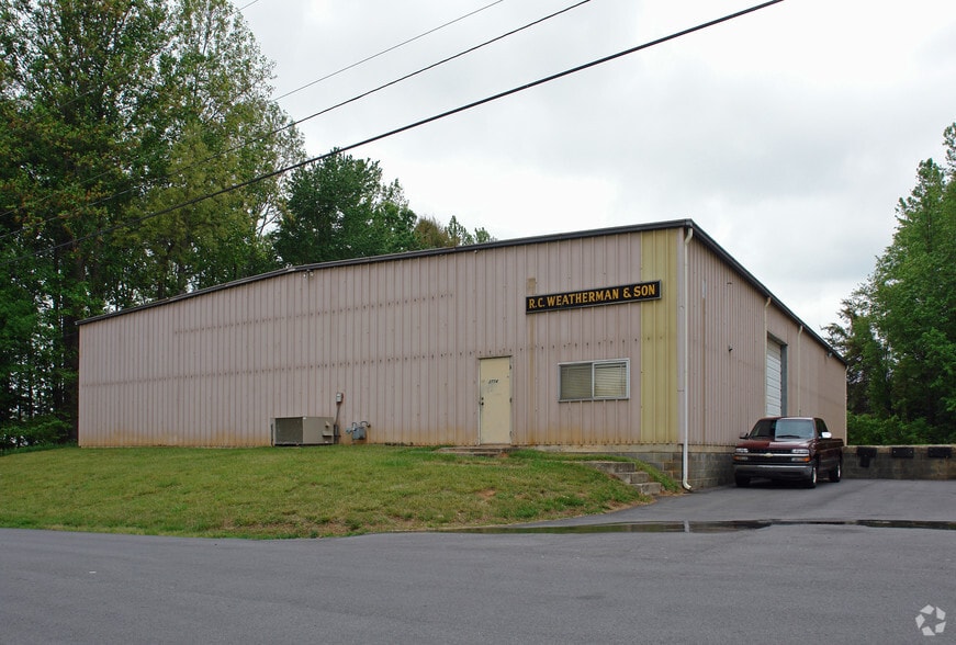 Primary Photo Of 2774 Nieman Industrial Dr, Winston-Salem Warehouse For Lease