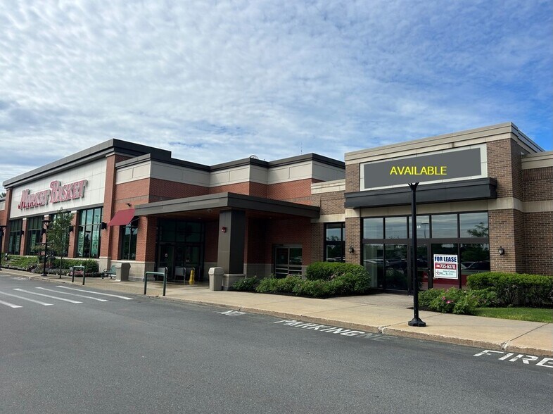 More Photos Of Boston Rd @ Littleton, Westford Unknown For Lease