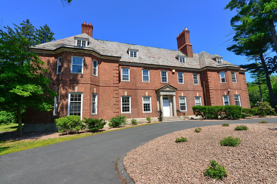 More Photos Of 1265 Asylum Ave, Hartford Lodge Meeting Hall For Lease