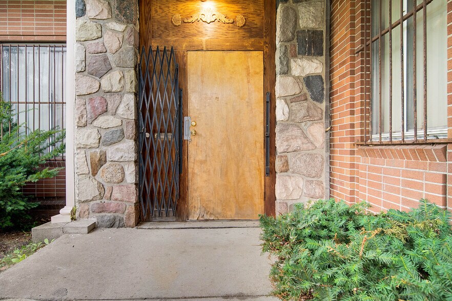 More Photos Of 19711 Greenfield Rd, Detroit Religious Facility For Sale