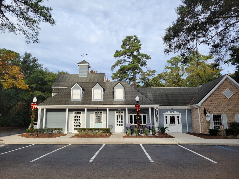 More Photos Of 301 Main St, Hilton Head Island Unknown For Lease