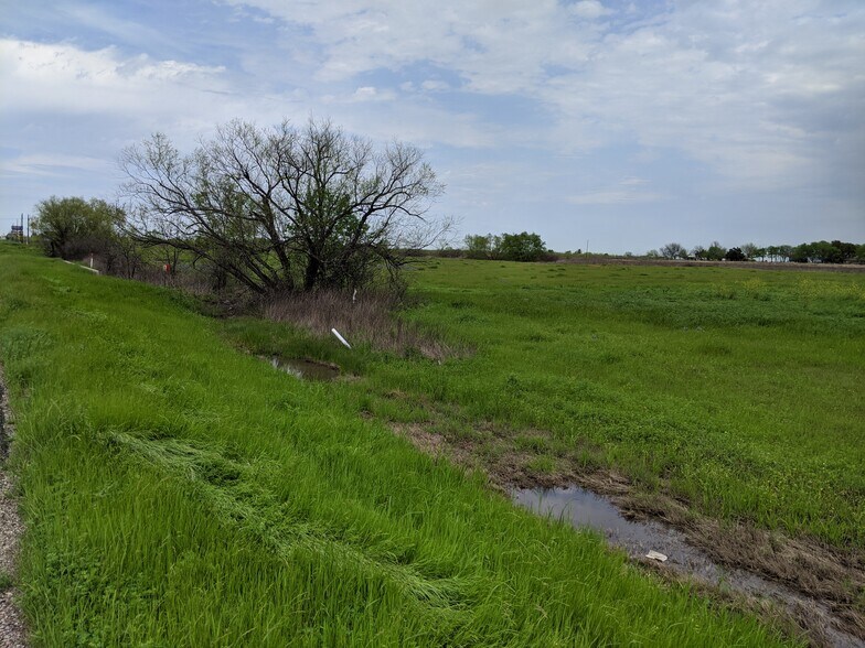 More Photos Of TBD S Interstate 45 Unit#Tract1, Ennis Land For Sale