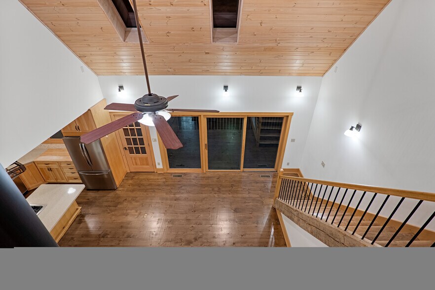 More Photos Of 243 Ridgeline Dr, Brevard Specialty For Sale