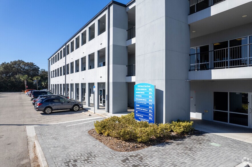 More Photos Of 2300 Marsh Point Rd, Neptune Beach Office For Lease