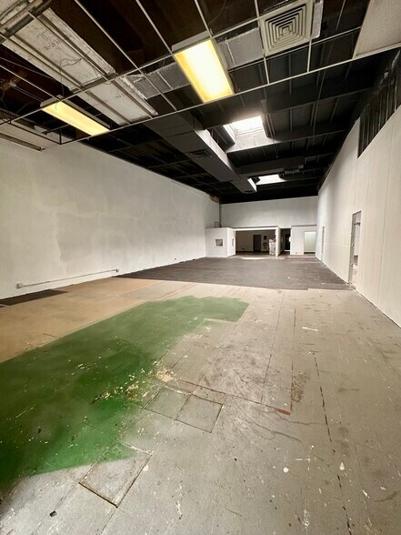 More Photos Of 780 S Beretania St, Honolulu Storefront For Lease