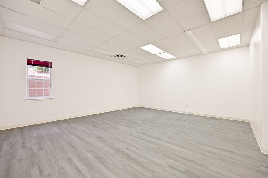 More Photos Of 2019 Galisteo St, Santa Fe Office For Lease