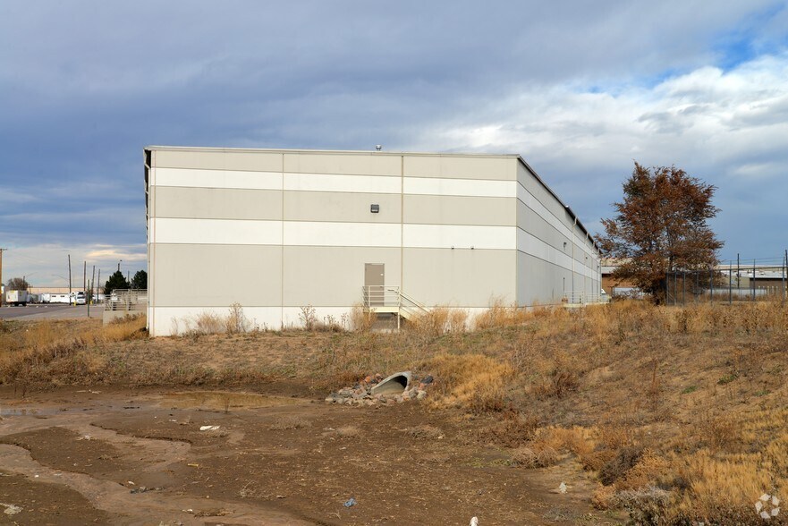 More Photos Of 4200 E 50th Ave, Denver Warehouse For Sale