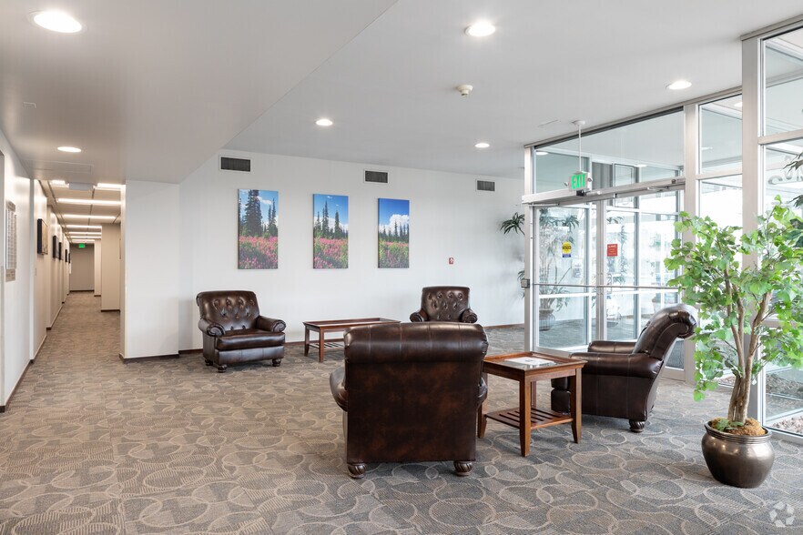 More Photos Of 3190 S Wadsworth Blvd, Lakewood Office For Lease