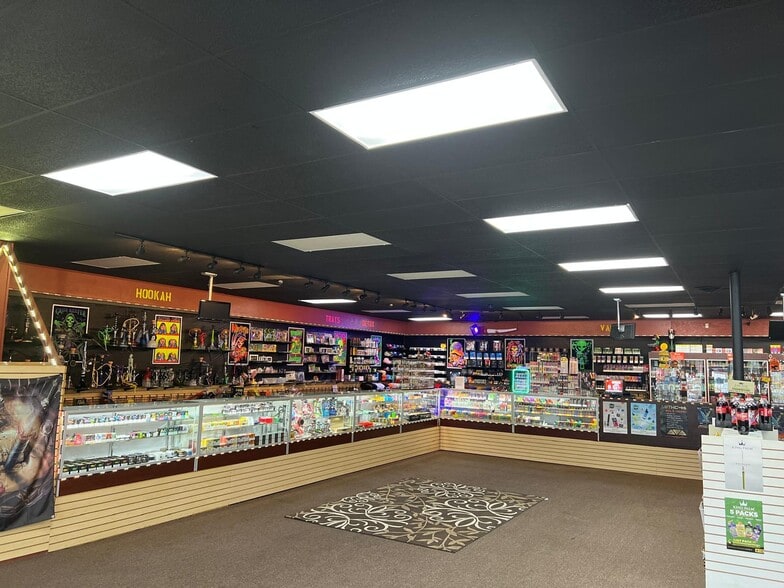 More Photos Of 7316-7320 1st Ave N, Birmingham Freestanding For Sale