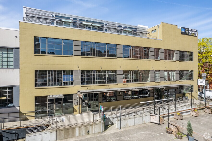 More Photos Of 1322-1336 NW Flanders St, Portland Office For Lease
