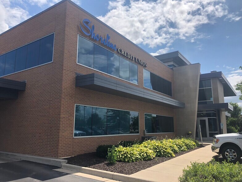 More Photos Of 4400 Calumet Ave, Manitowoc Office For Sale