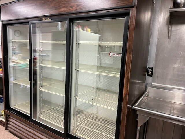 More Photos Of 26646 S 555 St, Fullerton Restaurant For Sale