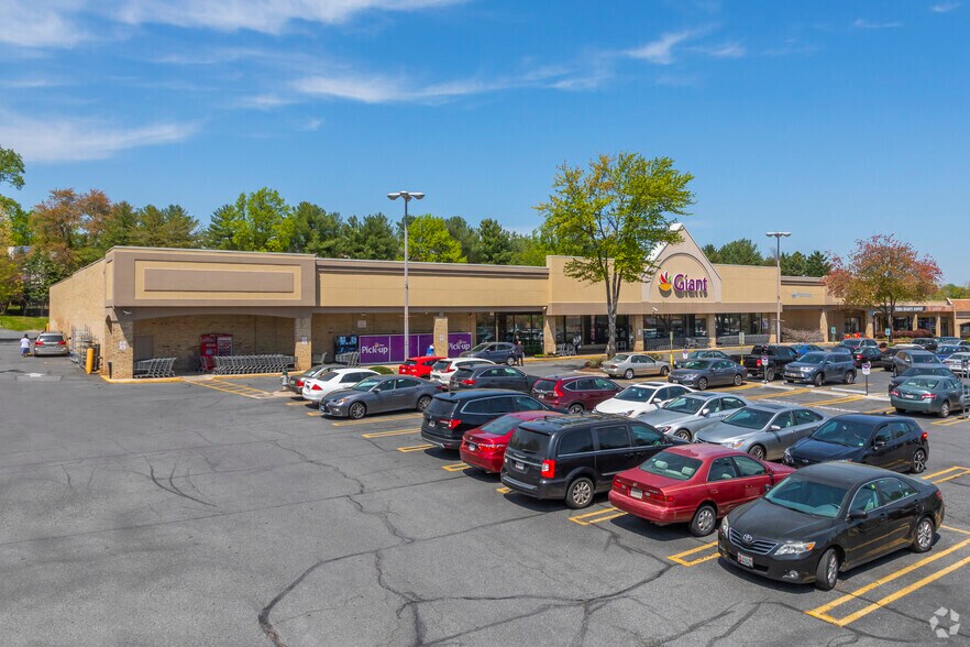 More Photos Of 13428-13490 New Hampshire Ave, Colesville Unknown For Lease