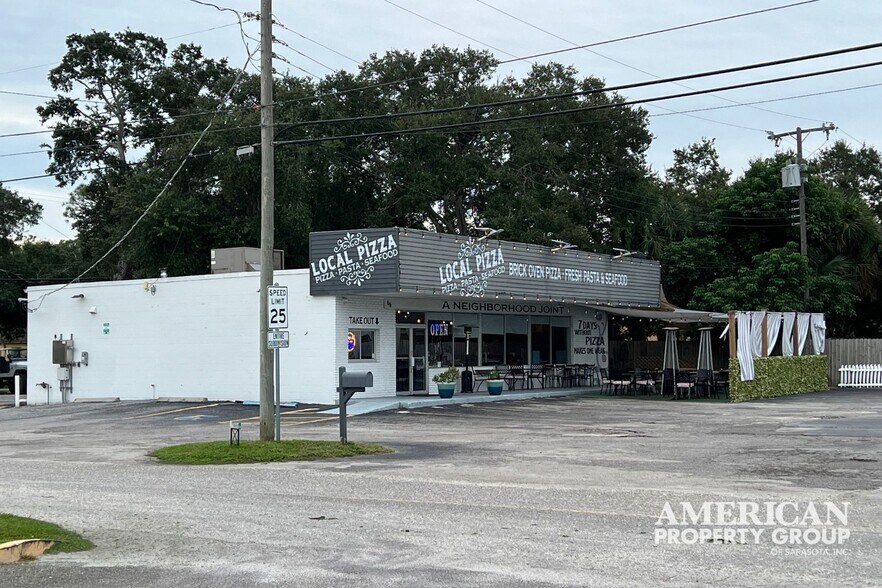 More Photos Of 66 N Tamiami Trl, Osprey Restaurant For Sale