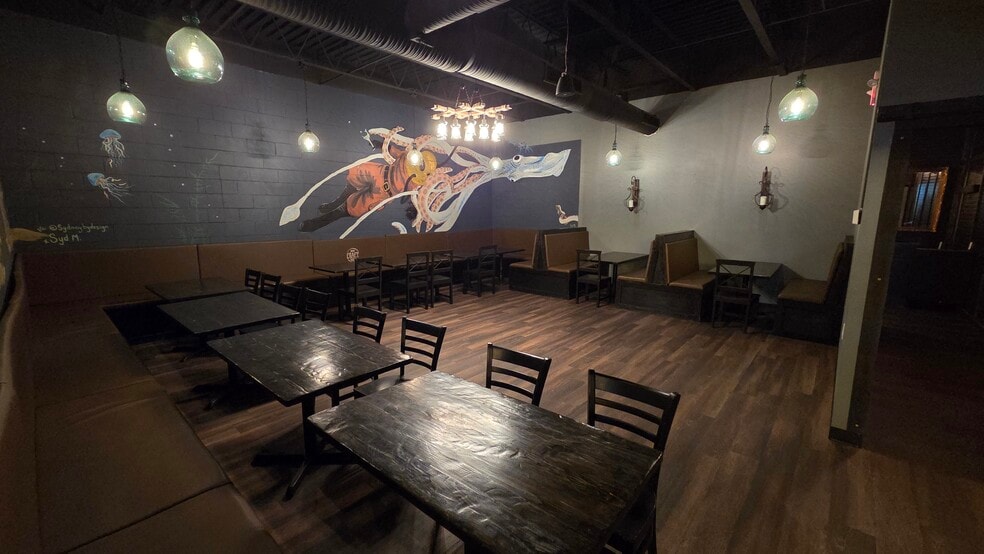 More Photos Of 508 Orapax St, Norfolk Restaurant For Lease