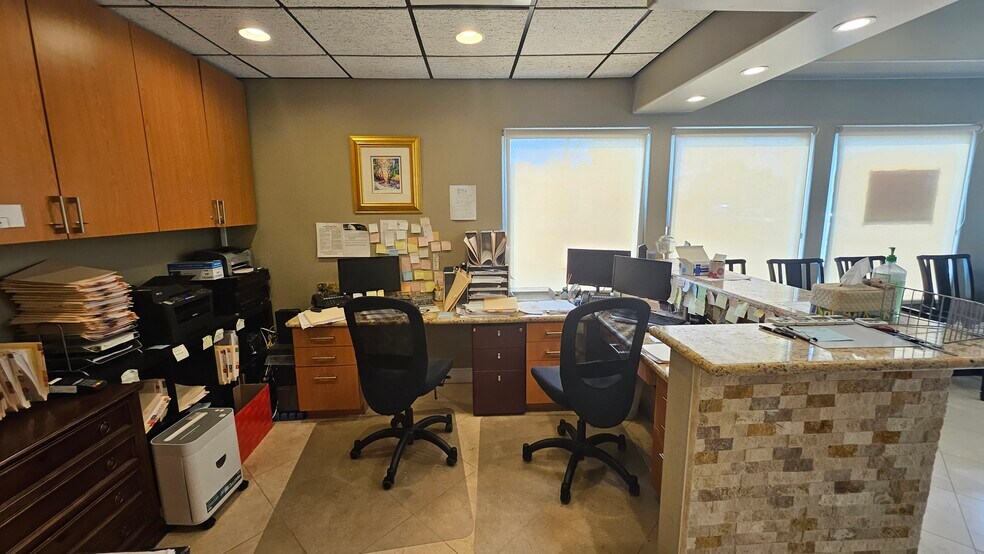 More Photos Of 3828 W Commonwealth Ave, Fullerton Office For Lease