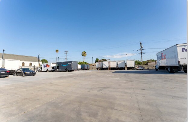 More Photos Of 1322 W Compton Blvd, Compton Land For Lease
