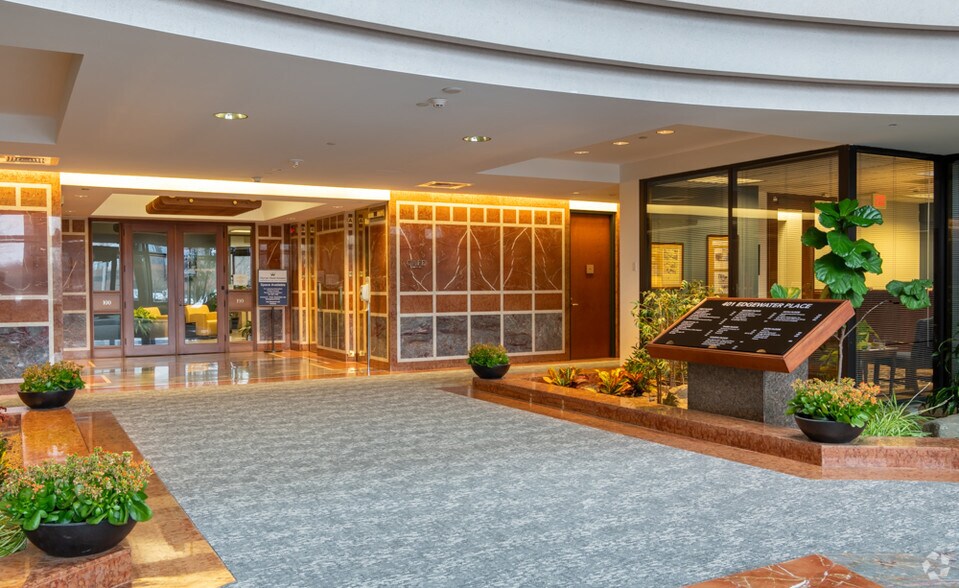 More Photos Of 101 Edgewater Dr, Wakefield Unknown For Lease