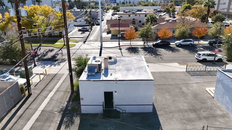 More Photos Of 310 Gass Ave, Las Vegas Unknown For Lease