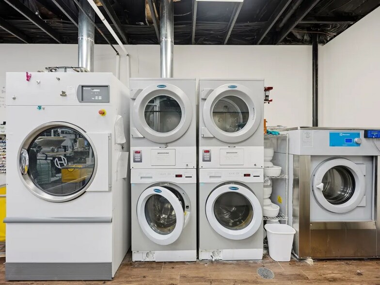 More Photos Of 403-409 W 3rd St, La Junta Storefront For Sale