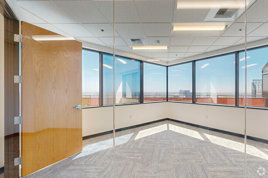 More Photos Of 801 K St, Sacramento Office For Lease