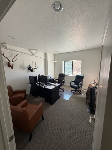 More Photos Of 5508 240 N, Hurricane Industrial For Lease