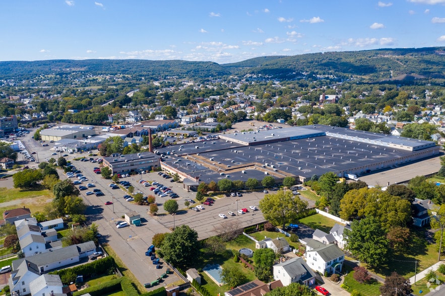 More Photos Of 180-190 Welles St, Forty Fort Medical For Lease